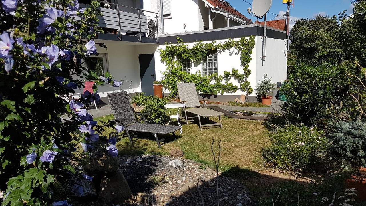 Haus Sonnenschein Wiltingen Exterior foto